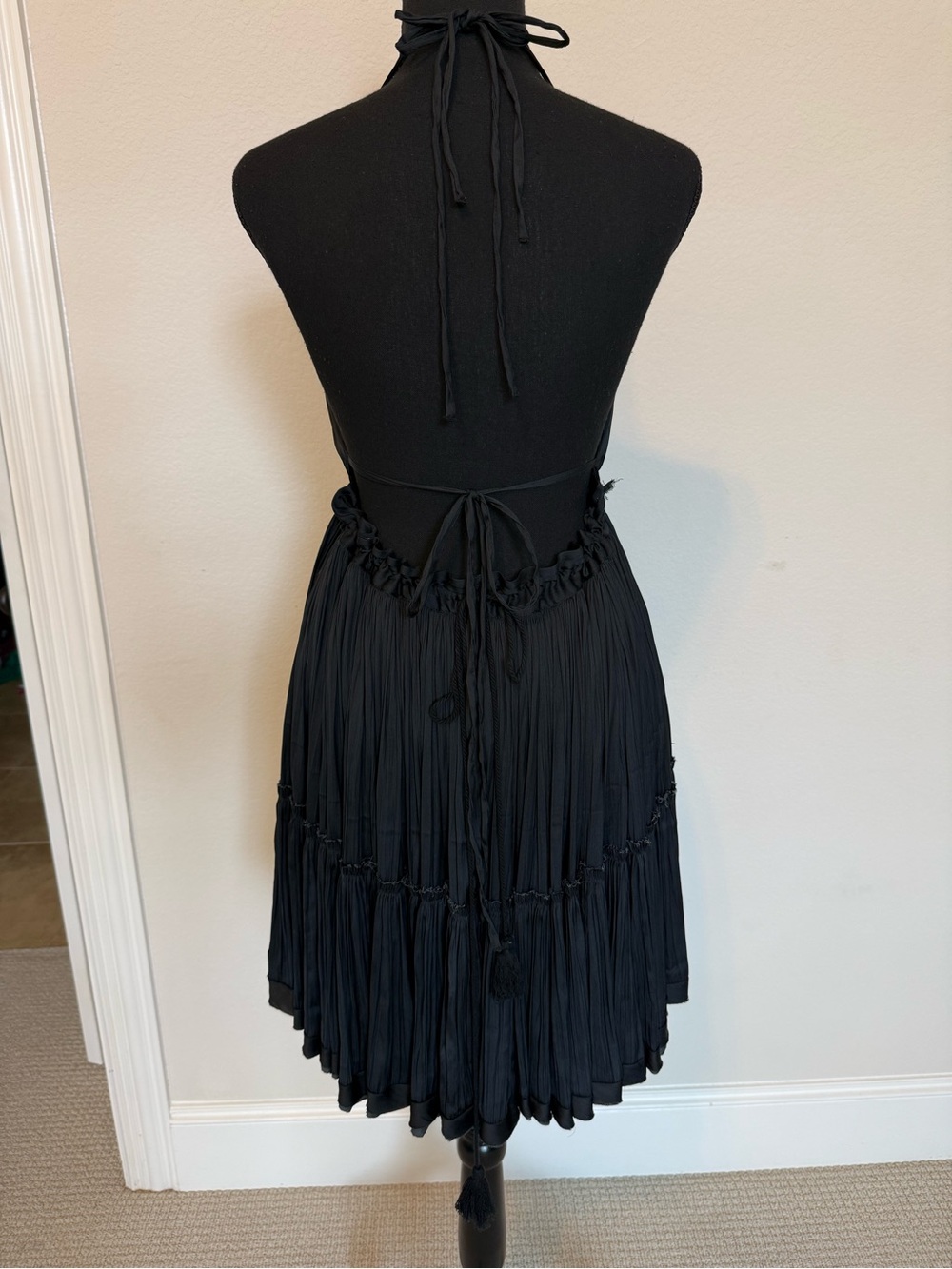 NWT Free People Black Pleated Halter Open Back Lined Mini Dress Size M - Picture 5 of 8